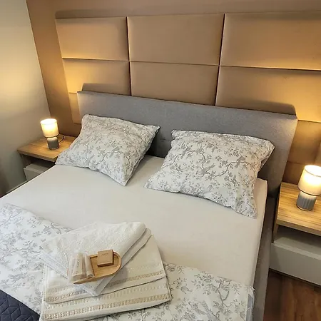 Szklarska Przystan - Blisko Centrum, Pkp I Szlakow